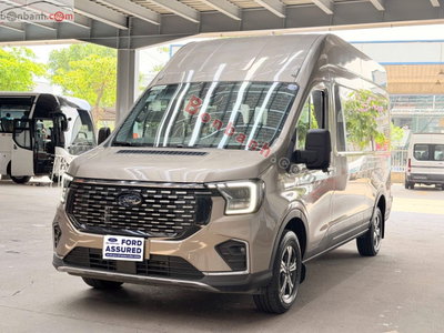 Xe Ford Transit Premium 2024