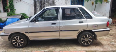 KIA PRIDE 2001 màu Bạc