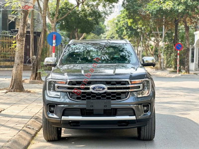 Xe Ford Everest Titanium 2.0L 4x2 AT 2024