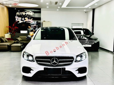 Xe Mercedes Benz E class E300 AMG 2020