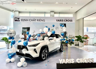 Xe Toyota Yaris Cross HEV 1.5 CVT 2026