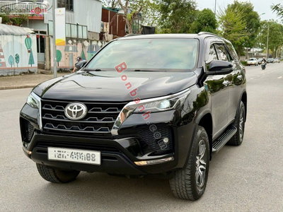 Xe Toyota Fortuner 2.4G 4x2 AT 2021