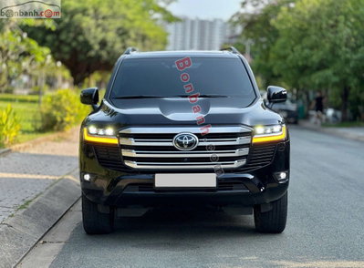 Xe Toyota Land Cruiser 3.5 V6 2022