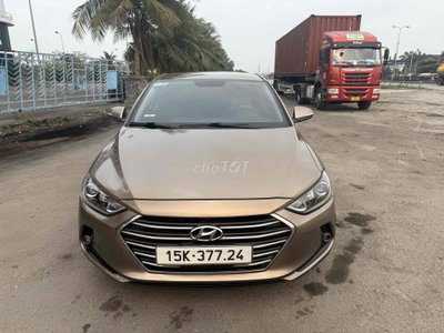 Hyundai Elantra 2017 Nâu