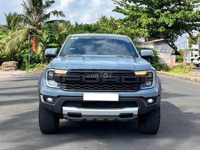 Ford Raptor 2025 Tiết kiệm hơn 200tr