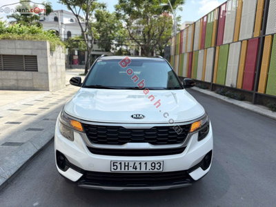 Xe Kia Seltos Deluxe 1.4 AT 2020