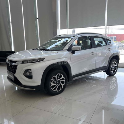 Suzuki Fronx SUV Coupe Trắng