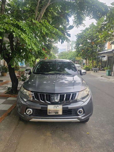 Mitsubishi Triton 2016 Xám