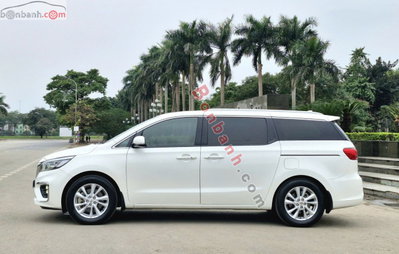 Xe Kia Sedona 2.2 DAT Luxury 2020