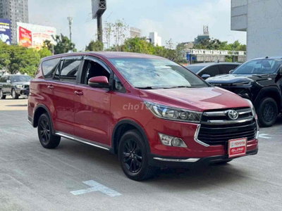 Toyota Innova Venturer 2018 Đỏ