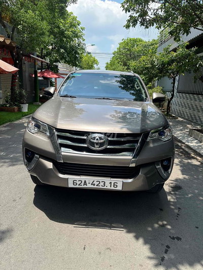 Toyota Fortuner 2020 2.4AT 4x2 - 89000 km 760tr