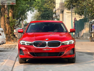 Xe BMW 3 Series 320i Sport Line 2024