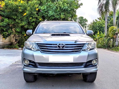 Toyota Fortuner số sàn máy dầu 2015 giá tốt