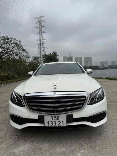 Mercedes-Benz E200 2016 Trắng