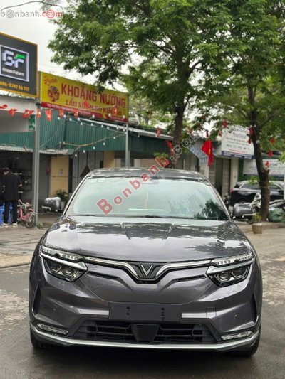 Xe VinFast VF8 Plus AWD 2023