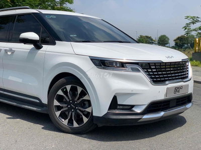 Kia Carnival 2022 Signature Trắng