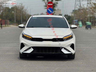 Xe Kia K3 Premium 1.6 AT 2023