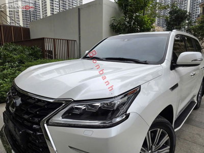Xe Lexus LX 570 2016