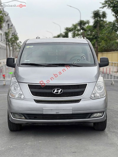 Xe Hyundai Grand Starex 2.5 MT 2015