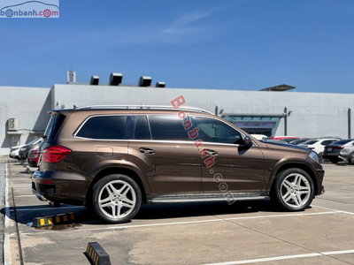Xe Mercedes Benz GL 500 4Matic 2015