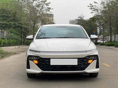 Hyundai Accent 1.5 Đặc Biệt sản xuất 2024 form mơi