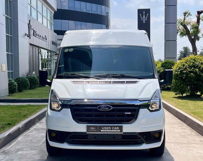 Ford Transit Limousine 2022 Trắng