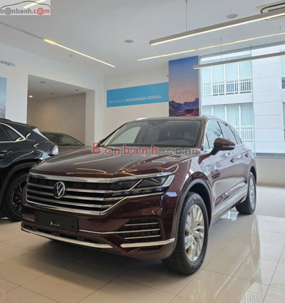 Xe Volkswagen Touareg Elegance 2.0 TSI 2025