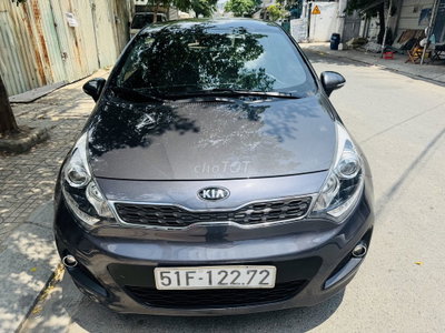 Kia Rio Xám 5 chỗ