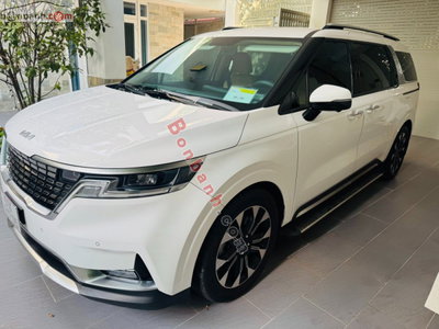 Xe Kia Carnival Premium 2.2D 2021
