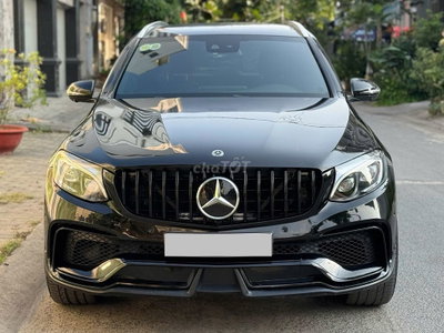 Mercedes Benz GLC 300 4Matic 2018 Đen, 10 vạn Km