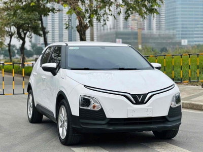 VinFast VF 5 Plus Trắng