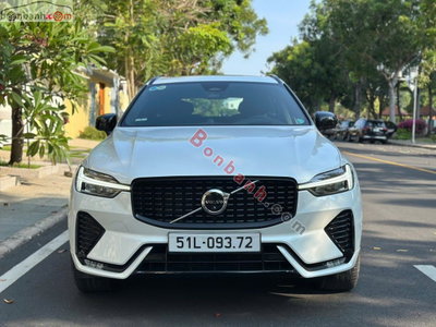 Xe Volvo XC60 R-Design B6 AWD 2022