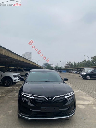 Xe VinFast VF8 Plus AWD 2023