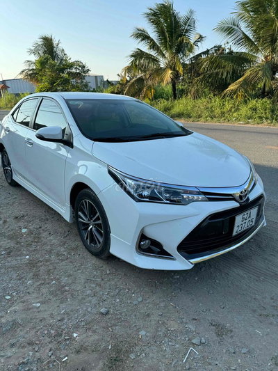 Toyota Corolla Altis 2021 1.8E 11100 km