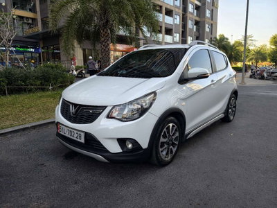 VinFast Fadil 2019 Bản full 72000 km Trắng