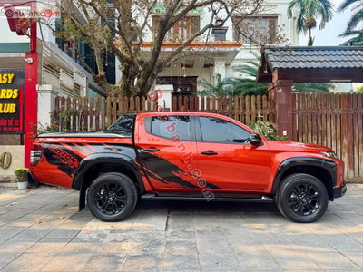 Xe Mitsubishi Triton Athlete 4x2 AT 2022