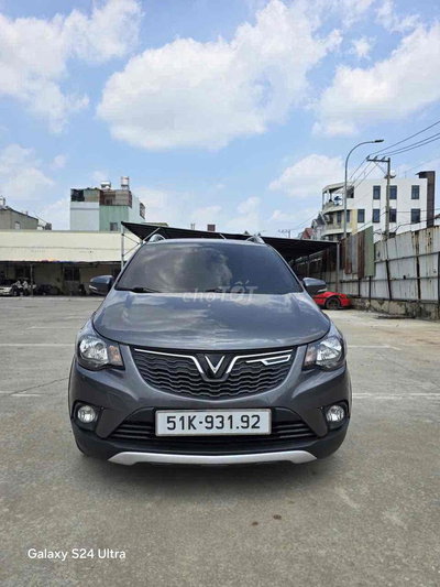 VinFast Fadil 2020 Bản giữa Xám