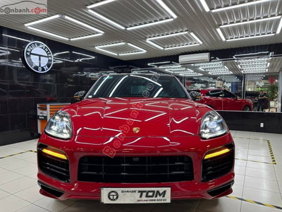Xe Porsche Cayenne GTS Coupe 2023