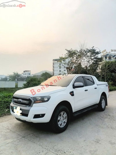 Xe Ford Ranger XLS 2.2L 4x2 AT 2017
