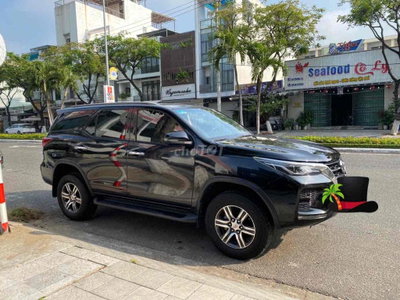 Toyota Fortuner 2.4G 2022 Đen