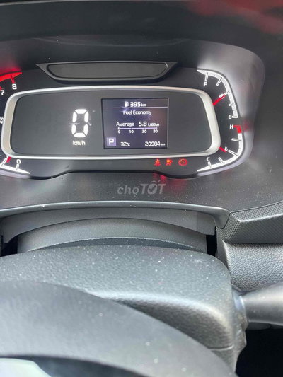 Kia Sonet 2023 Premium 1.5 AT - 20000 km