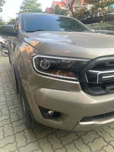 Ford Ranger Nâu 5 chỗ