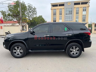 Xe Toyota Fortuner 2.4L 4x2 AT 2022