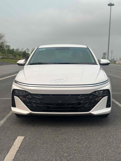 Hyundai Accent 1.5AT 2024