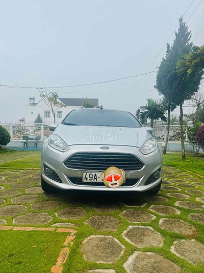 Ford Fiesta 2015 Titanium Bạc