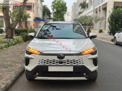 Xe Toyota Corolla Cross 1.8V 2025