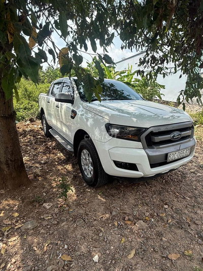 Ford Ranger 2016 XLS Trắng