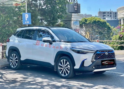 Xe Toyota Corolla Cross 1.8HV 2022