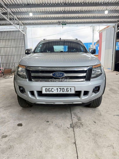 Ford Ranger 2015 XLS 4x2 Bạc