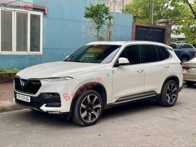 Xe VinFast Lux SA 2.0 Premium 2.0 AT 2021